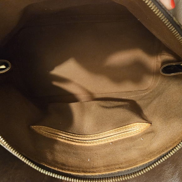 Monogram Louis Vuitton handbag - Picture 12 of 16